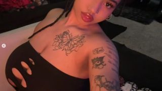 w33dfaiirry Show Big Boobs