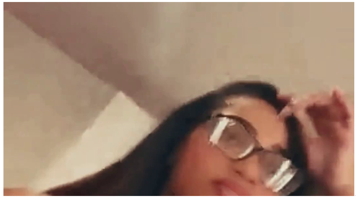 Urbabyliah Bouncing Tits